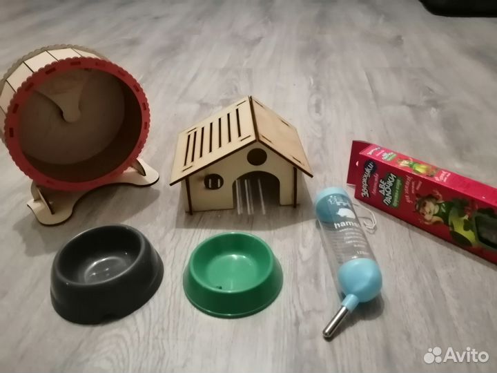 Принадлежности для хомяка. новое