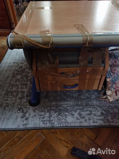 Письменный стол, парта Moll Champion