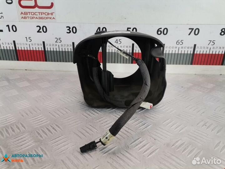 Кожух рулевой колонки Chrysler Voyager 4 2004