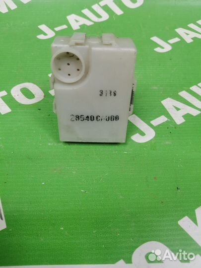 Блок управления центральным замком Nissan Murano