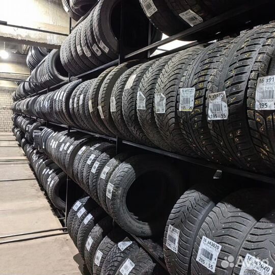 Kumho WinterCraft WP72 255/40 R19 100V