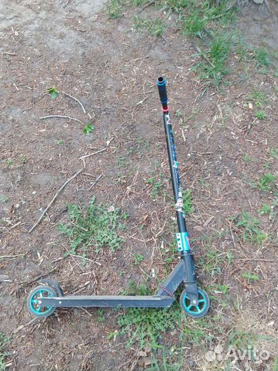 Трюковой самокат