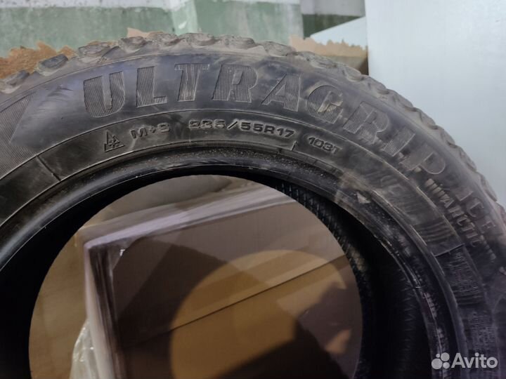 Goodyear UltraGrip 235/55 R17 101