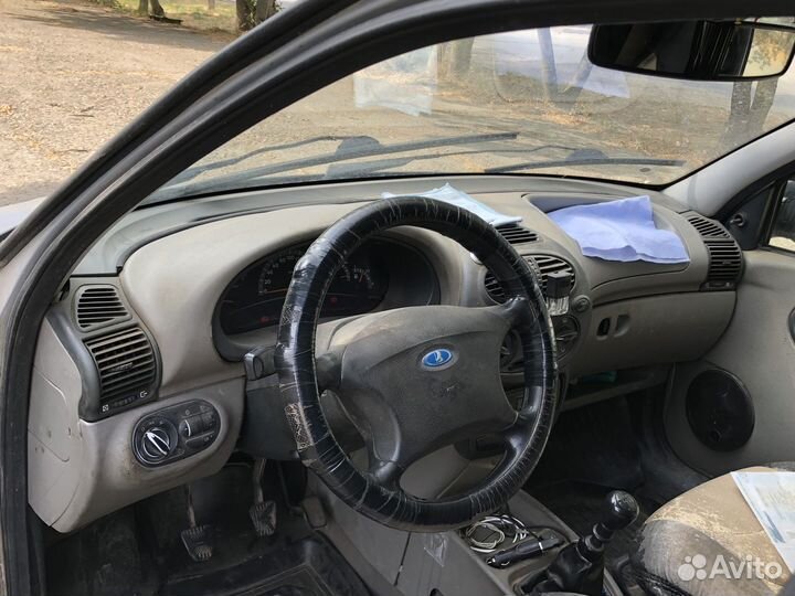 LADA Kalina 1.6 МТ, 2008, 200 000 км