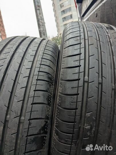 Yokohama BluEarth AE51 215/60 R16 99V