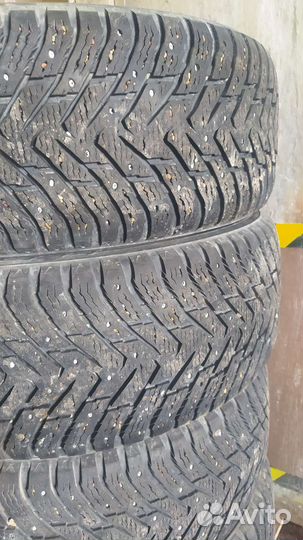 Nokian Tyres Hakkapeliitta 8 SUV 265/65 R17