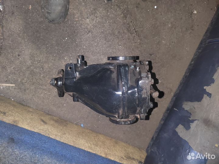 Редуктор mercedes w 210