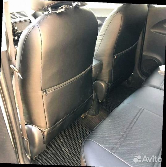 Чехлы для Toyota ist