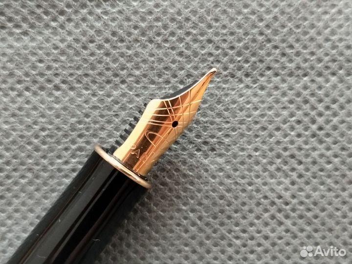 Перьевая ручка Parker Sonnet F527