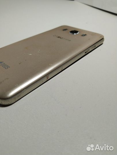 Samsung Galaxy J5 (2016), 2/16 ГБ