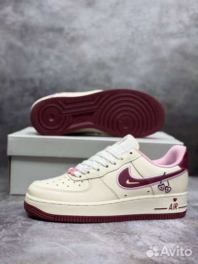 Женские Кроссовки Nike Air Force 1