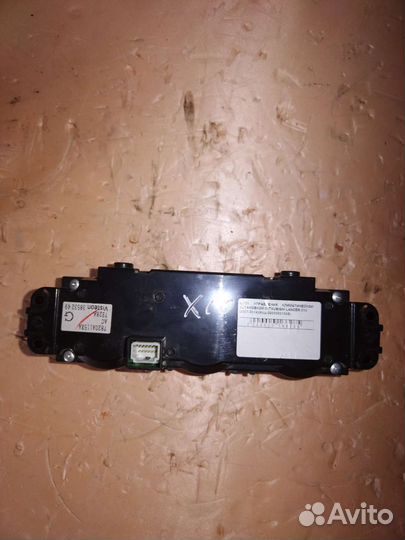 Блок управления климат контролем Mitsubishi Lancer