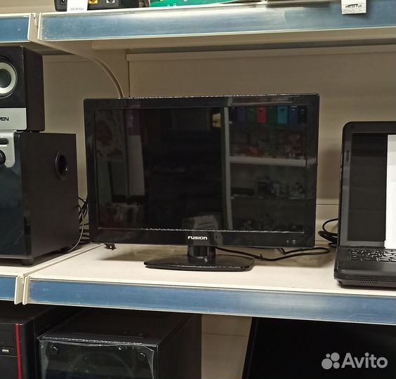 Телевизор 15,6