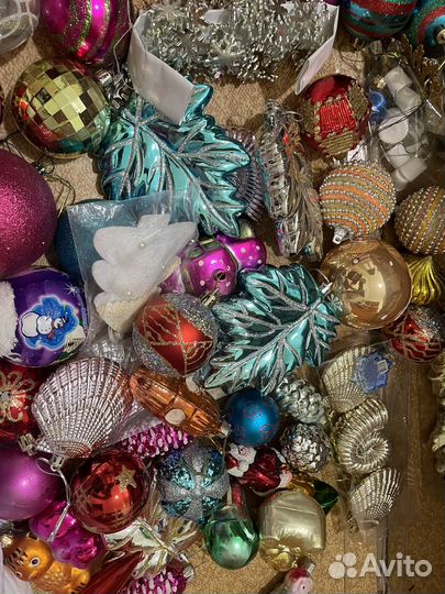 Елочные игрушки
