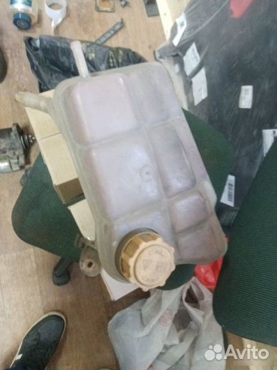 Бачок расширительный Ford Mondeo