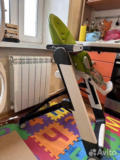 Детский стульчик для кормления peg perego