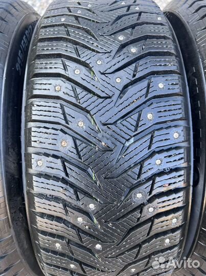 Kumho WinterCraft Ice WI31 215/55 R17