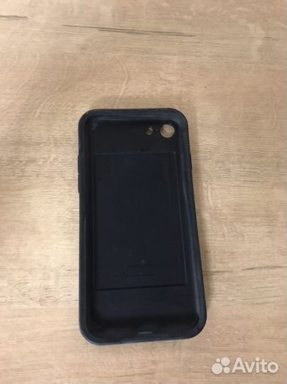 Чехол на iPhone 7