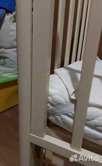 Детская кроватка с маятником Gandylyan