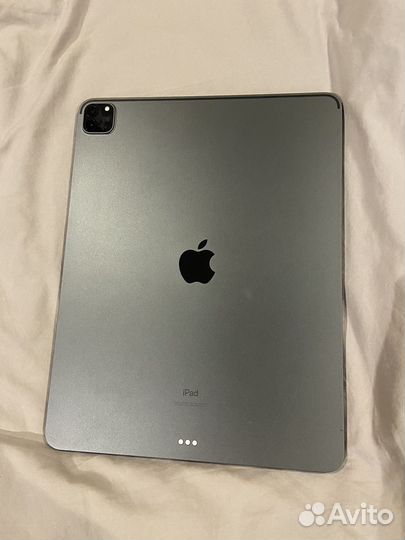 Планшет Apple iPad Pro 11
