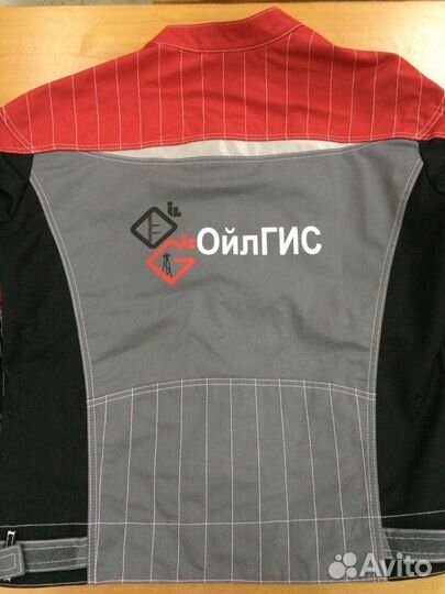 Нанесение логотипов на одежду