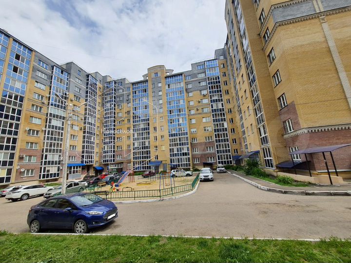2-к. квартира, 77,6 м², 9/10 эт.