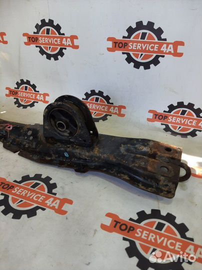 Балка под двигатель продольная передняя Mitsubishi