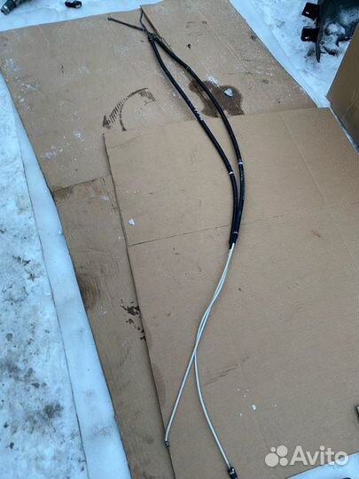 Троса ручника Volkswagen Polo Sedan