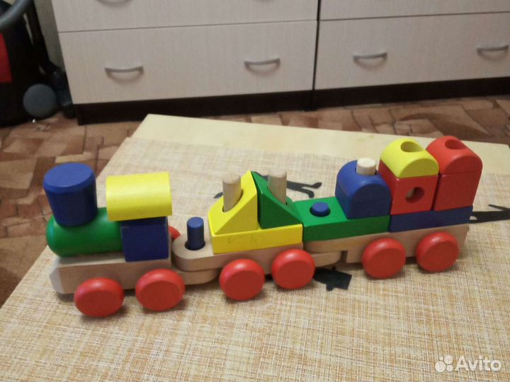 Поезд деревянный (Испания)