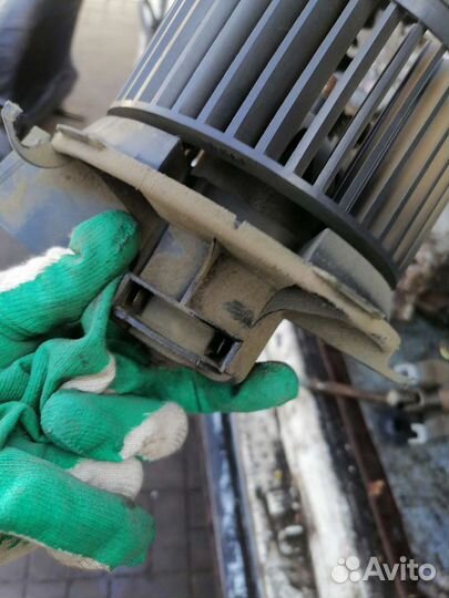 Мотор печки пежо 206