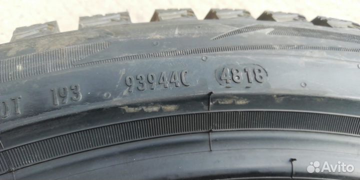 Pirelli Ice Zero 2 245/40 R19 98H