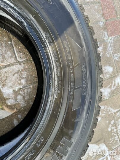 Nokian hakkapeliitta 1 265/70 17