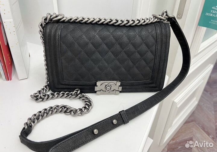 Сумка Chanel boy medium