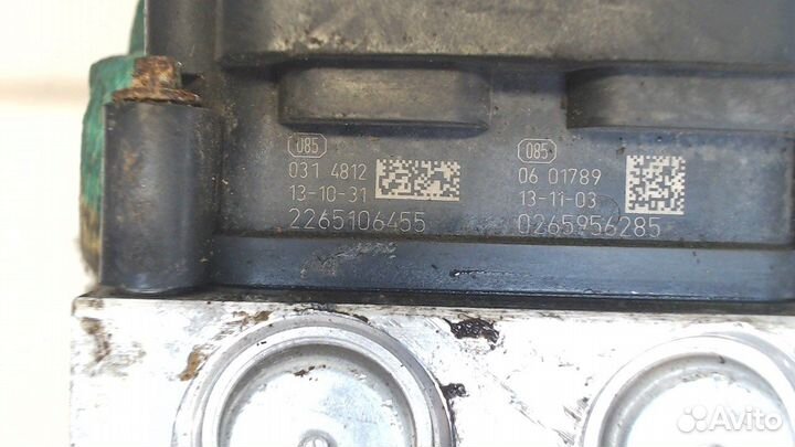 Блок абс, насос Dacia Sandero 2012, 2013