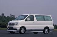 Nissan Elgrand I (1997—2002) Минивэн