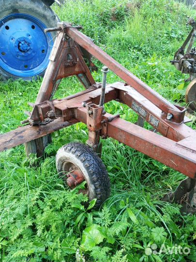 Плуг 1L 2-20, 2010