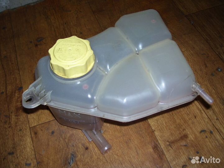 Форд фьюжен Бачок охлаждающей жидкости