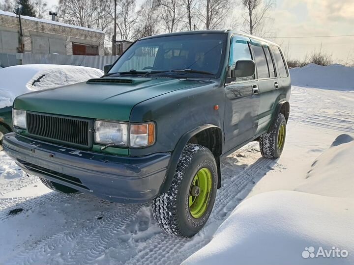 В разбор Isuzu bighorn 4JG2T, МКПП