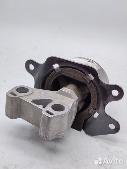 Опора Двигателя