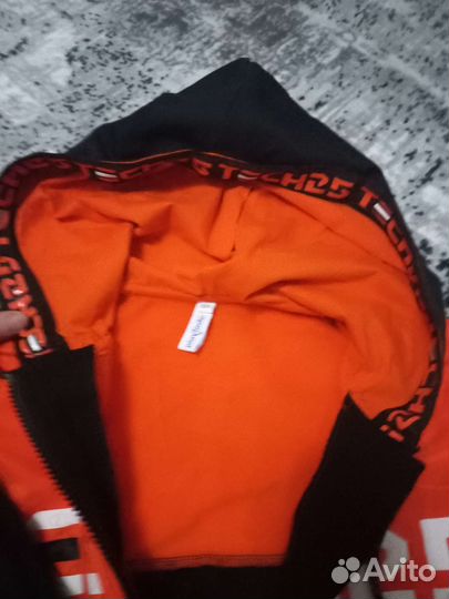 Спортивный костюм