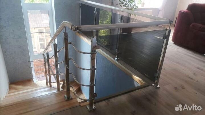 Перила для лестниц