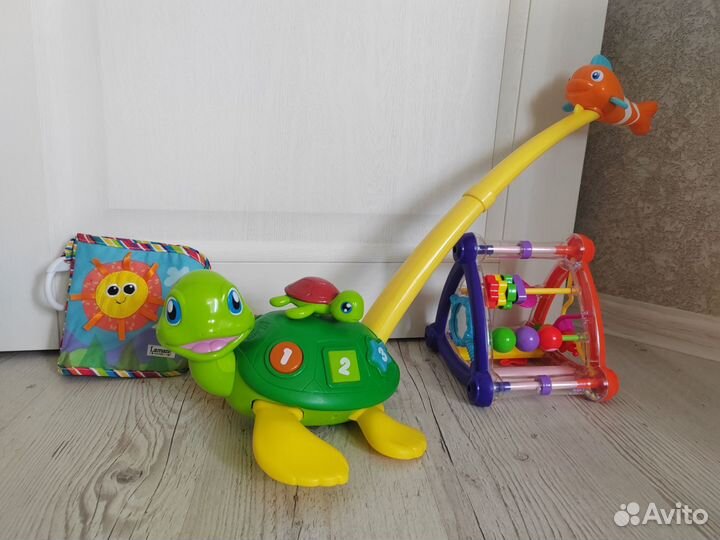 Развивающие игрушки для малышей