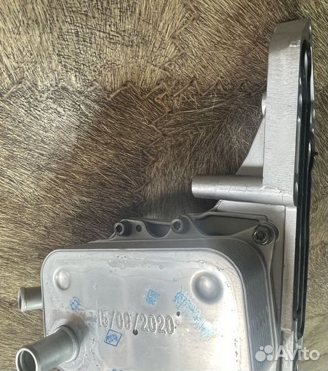 Теплообменник масляный BK30-6B624-CD