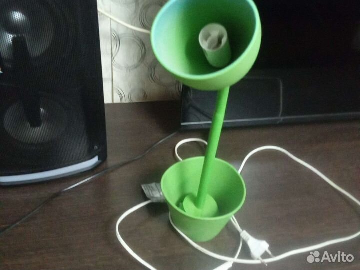 Лампа настольная