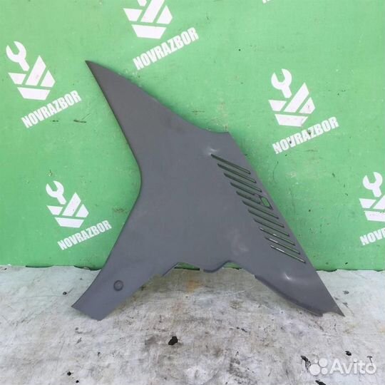Обшивка стойки Рено Логан
