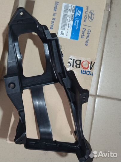 Кронштейн п/т фары правый elantra 06-11