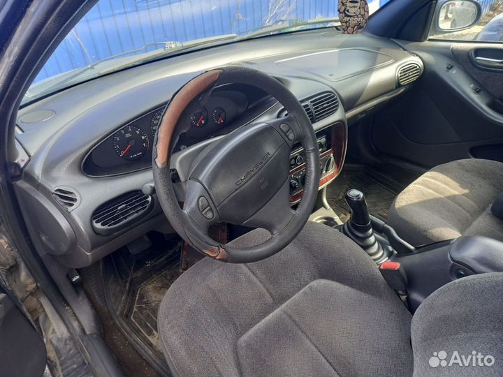 Chrysler Stratus 2.0 МТ, 1997, 170 000 км