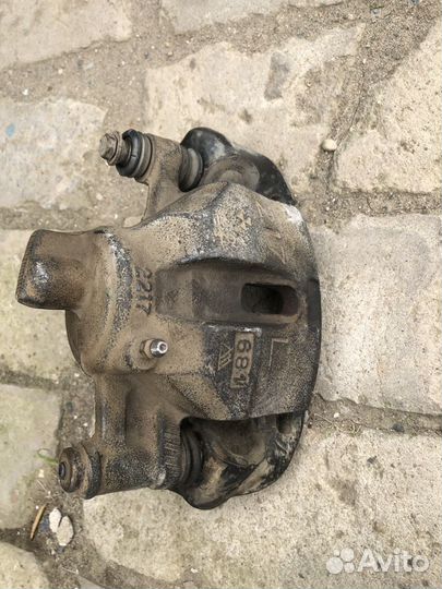 Суппорт тормозной Toyota Lite Ace