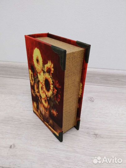 Ключница настенная