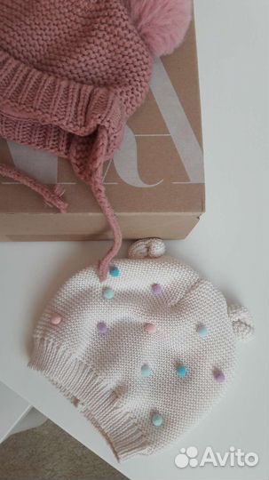 Шапки zara и gloria jeans